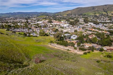 Tiny photo for 3291 Rockview Place, San Luis Obispo, CA 93401 (MLS # SC26044773)