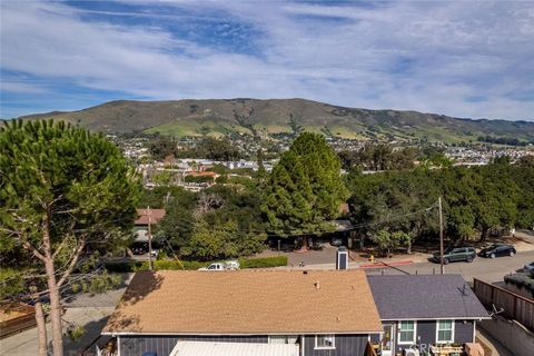 Tiny photo for 3291 Rockview Place, San Luis Obispo, CA 93401 (MLS # SC26044773)