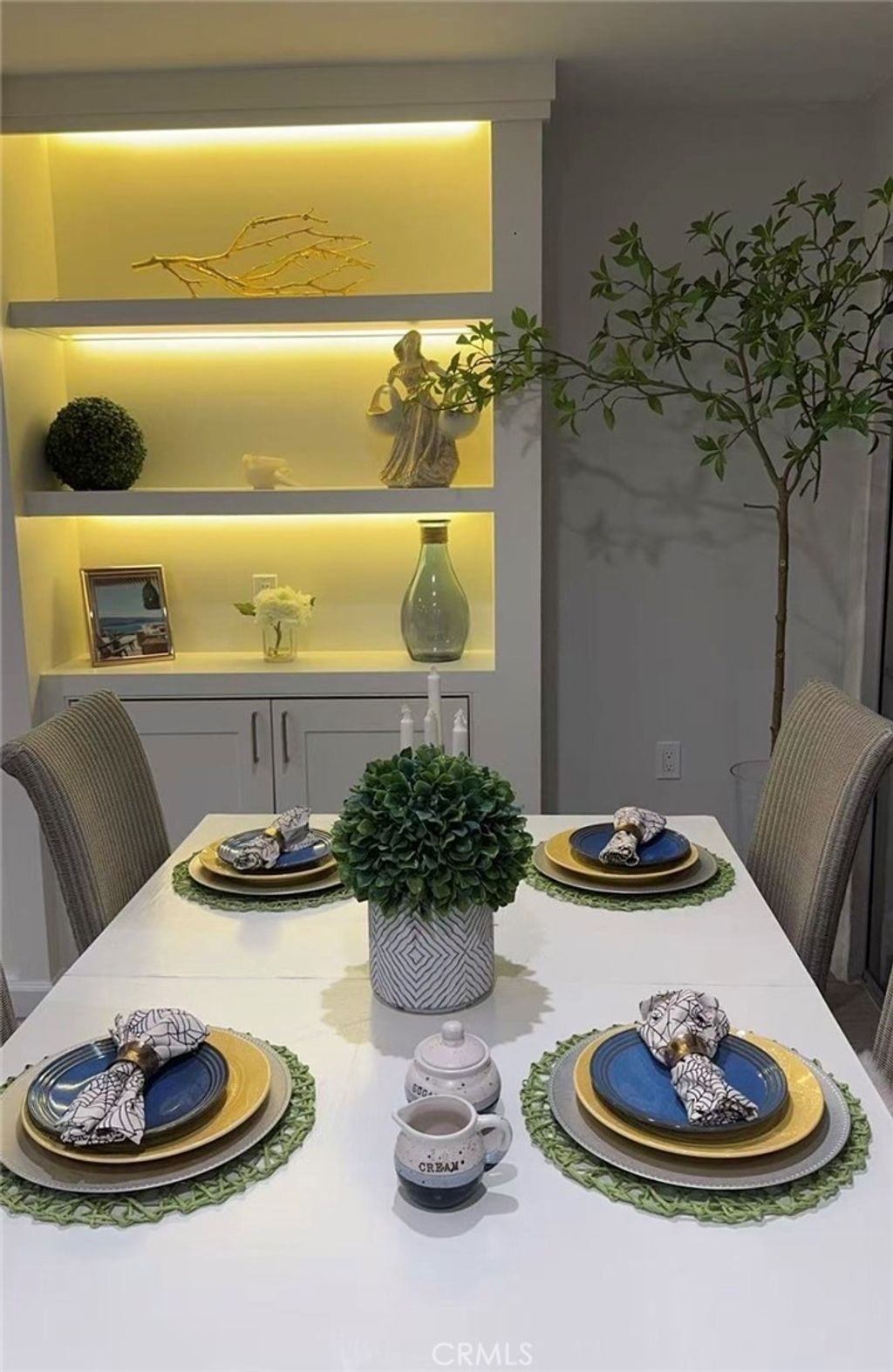 Photo of 2305 Via Puerta, Laguna Woods, CA 92637 (MLS # OC26082189)