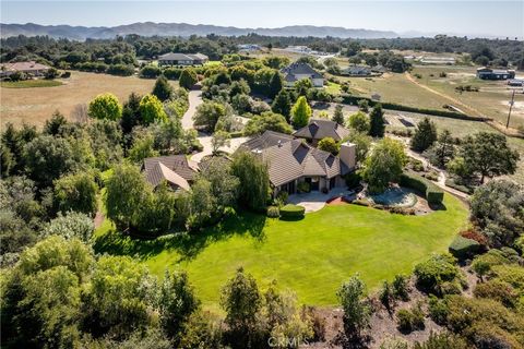 Tiny photo for 2075 Sea Oak Lane, Arroyo Grande, CA 93420 (MLS # OC26109055)