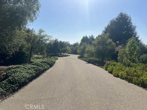 Tiny photo for 2075 Sea Oak Lane, Arroyo Grande, CA 93420 (MLS # OC26109055)
