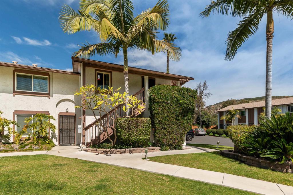 6410 Bell Bluff Avenue