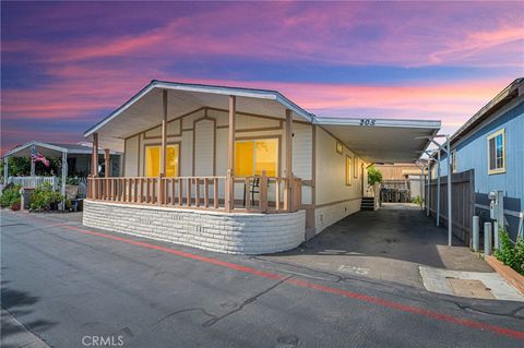 Photo of 205 Duchess Lane, Santa Ana, CA 92704 (MLS # PW26073258)