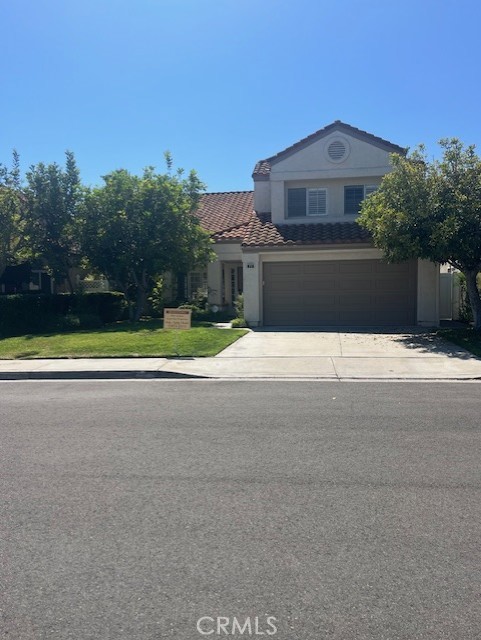 Beautiful bright and sunny SFR located in ideal cul de sac location. This property features: Spacious living/dining combo with vaulted ceiling. Separate family room/kitchen combo. Kitchen has plenty of cabinets and counter space and a breakfast nook. Laminate flooring throughout the first floor. New window coverings all over the property. New Microwave, new stainless steal stove, Newly refurbished kitchen cabinet, Brand new kitchen granite counter top, all faucets are new, brand new carpets, Bathroom toilets are new, recessed lighting in the kitchen, and new paint all over the property. The property almost brand new. Individual laundry room, large size master suite with vaulted ceiling and attached master bathroom with dual sink, walk in closet and separate shower and tub. 3 well sized guest bedrooms. Guest bedroom with dual sinks, shower and tub. Big wrap around yard with patio. Close to school, parks, and shopping. Easy access to the 405 Freeway.