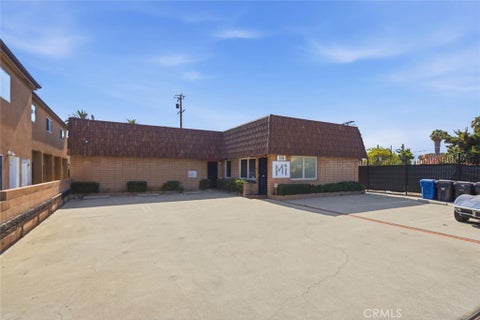 Photo of 331 E Carson ST, Long Beach, CA 90807 (MLS # SB26169010)
