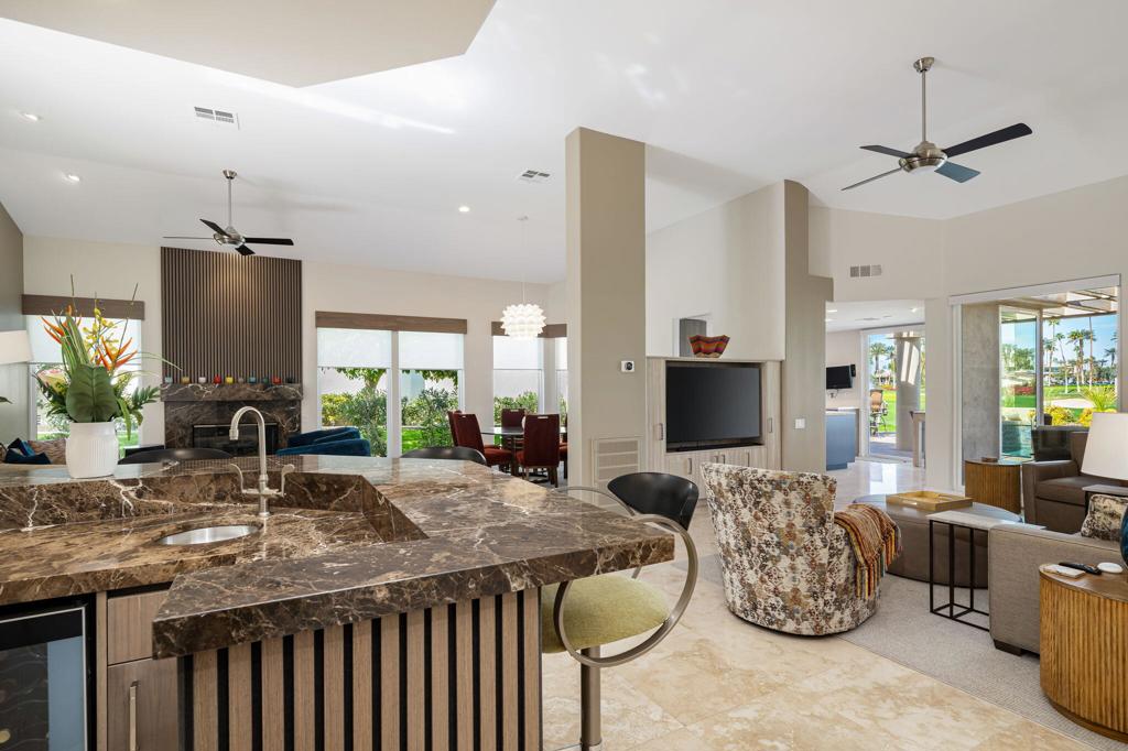 Desert Horizons C.C. - Residential