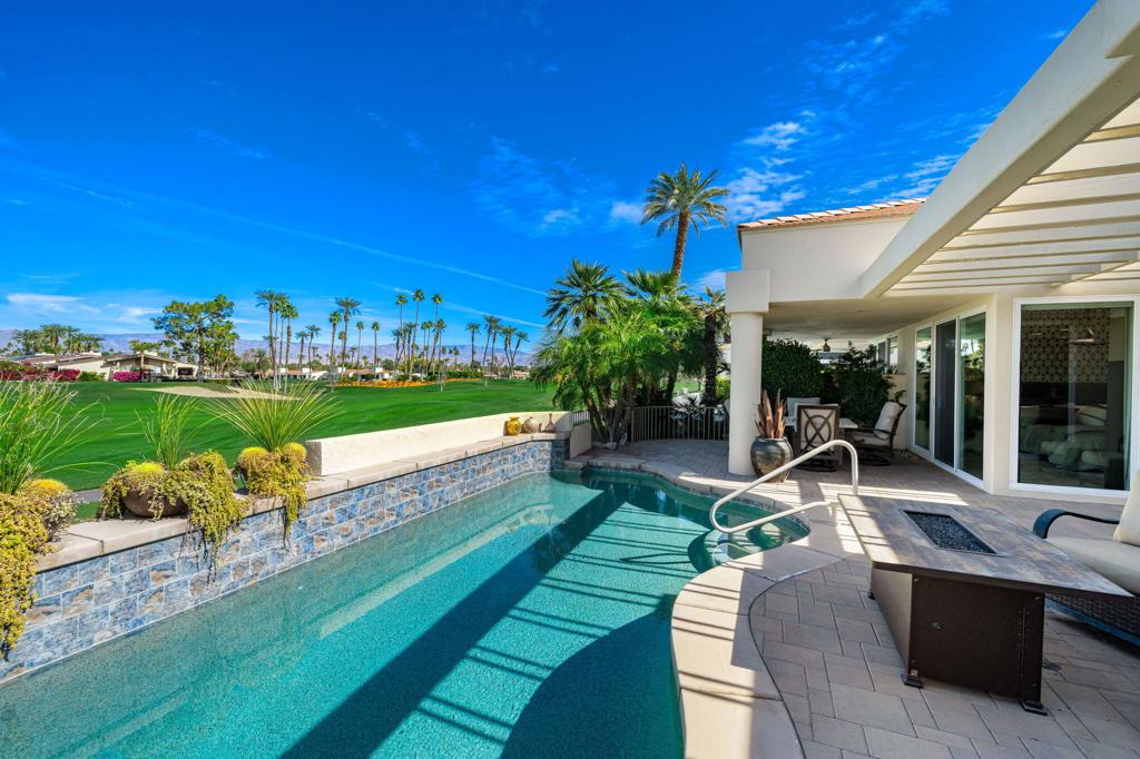 Desert Horizons C.C. - Residential