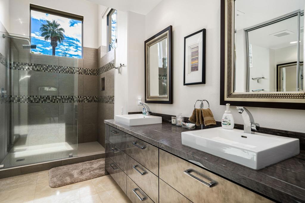 Desert Horizons C.C. - Residential
