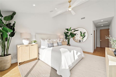 Tiny photo for 4 Skysail Dr, Newport Beach, CA 92625 (MLS # OC26223230)