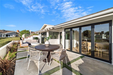 Tiny photo for 4 Skysail Dr, Newport Beach, CA 92625 (MLS # OC26223230)
