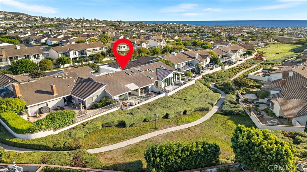 Photo of 4 Skysail Dr, Newport Beach, CA 92625 (MLS # OC26223230)