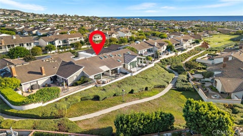 Photo of 4 Skysail Dr, Newport Beach, CA 92625 (MLS # OC26223230)