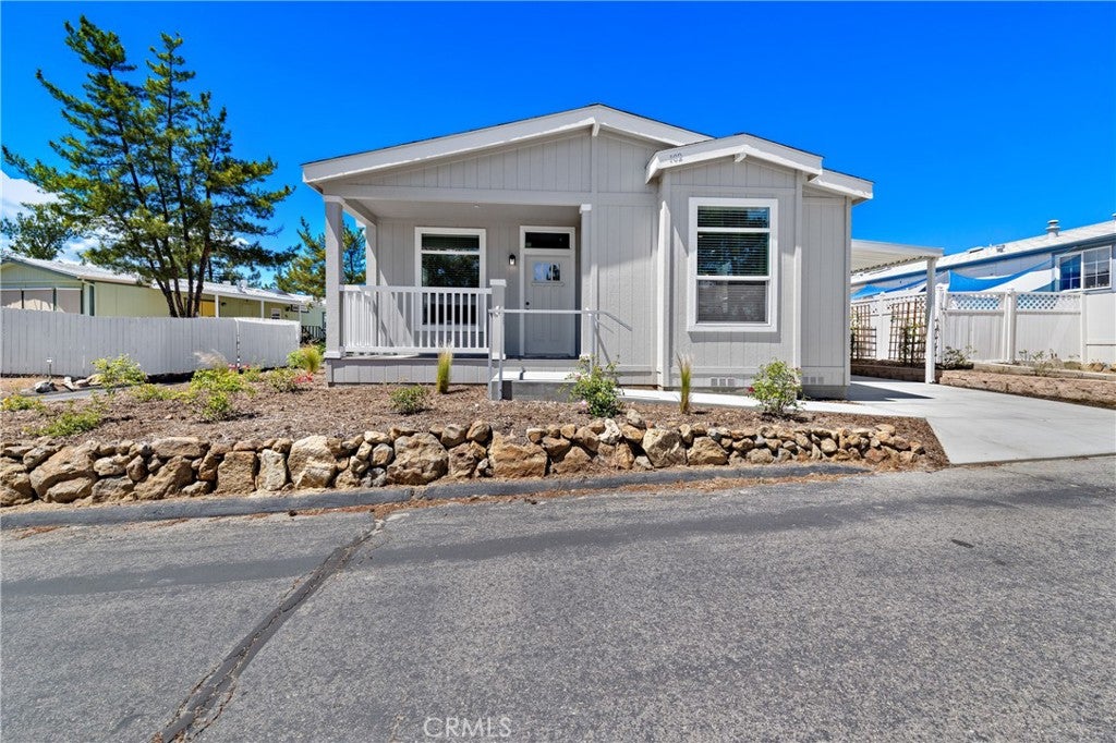 35109 Highway 79 102