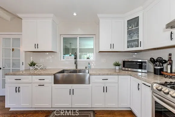 Santa Fe Springs, California 90670, United States, 3 Bedrooms Bedrooms, ,2 BathroomsBathrooms,Residential,Pending,180868