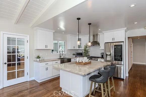 Santa Fe Springs, California 90670, United States, 3 Bedrooms Bedrooms, ,2 BathroomsBathrooms,Residential,Pending,180868