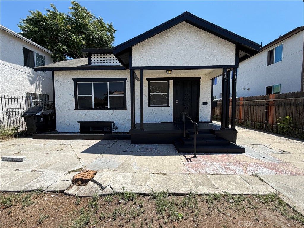 424 E 61st