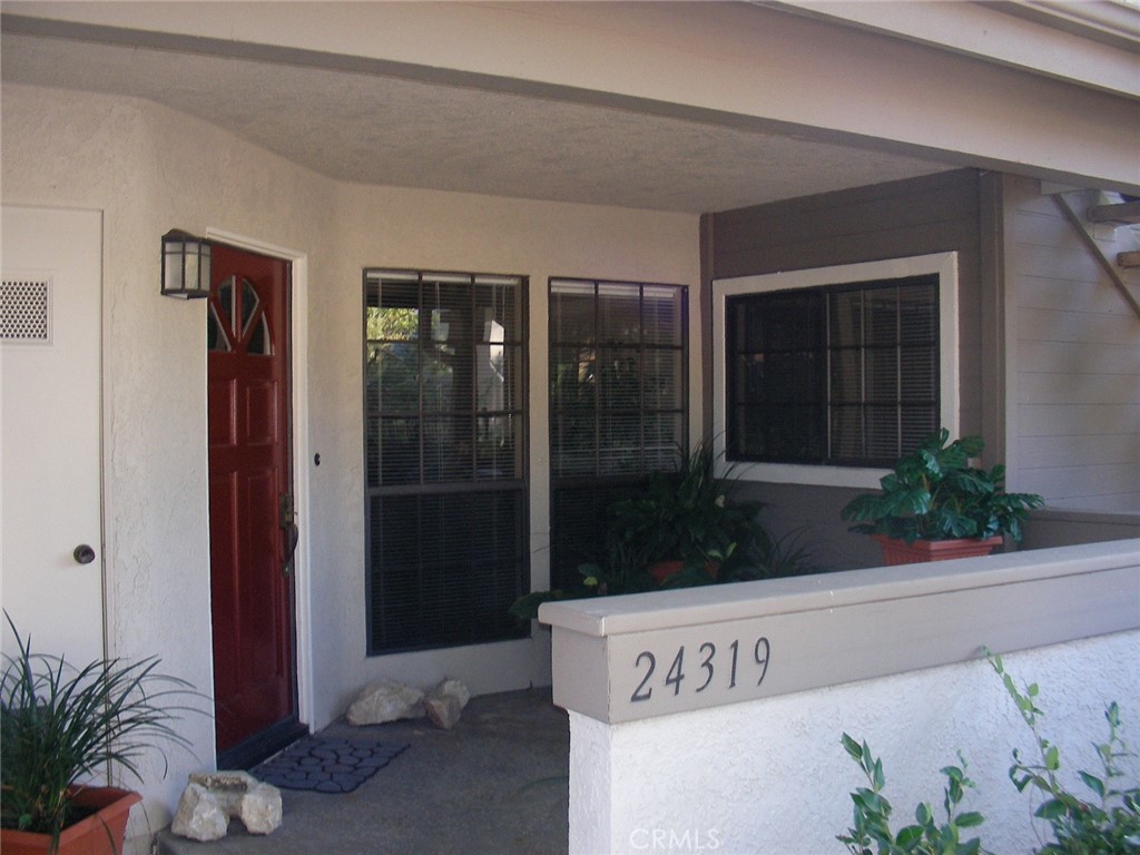 Now available is this charming ground-floor condo offering comfort, convenience, and resort-style amenities in a prime location. Step into a spacious living area with LVP flooring and an inviting layout, ideal for both relaxing and entertaining. The kitchen includes a large stainless-steel refrigerator, dishwasher, stove and storage, while the in-unit washer and dryer provide everyday convenience. Enjoy plenty of closet space, plus the bonus of a private one-car garage. Nestled in a gated community with access to a sparkling pool and spa, this home is short distance from popular shopping destinations like Home Depot and Target and offers quick access to major freeways and toll roads. Don’t miss the opportunity to live in one of Laguna Niguel’s most desirable neighborhoods!