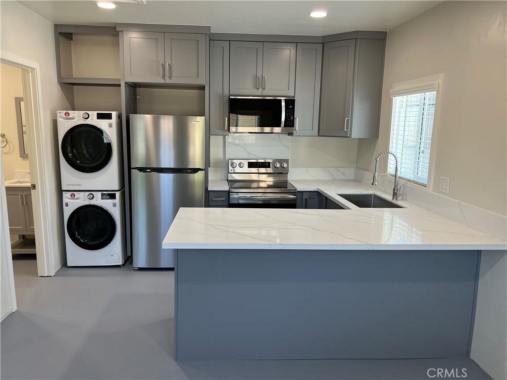Properties 2 2290 Cogswell Road B