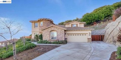 Photo of 1111 Hawkshead Cir CIR, San Ramon, CA 94583 (MLS # 41139513)