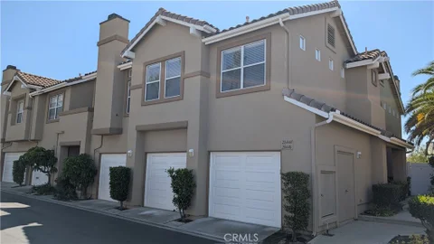 MLS: OC26165508
