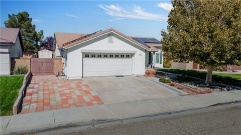 6045 W Avenue J3 Lancaster CA 93536