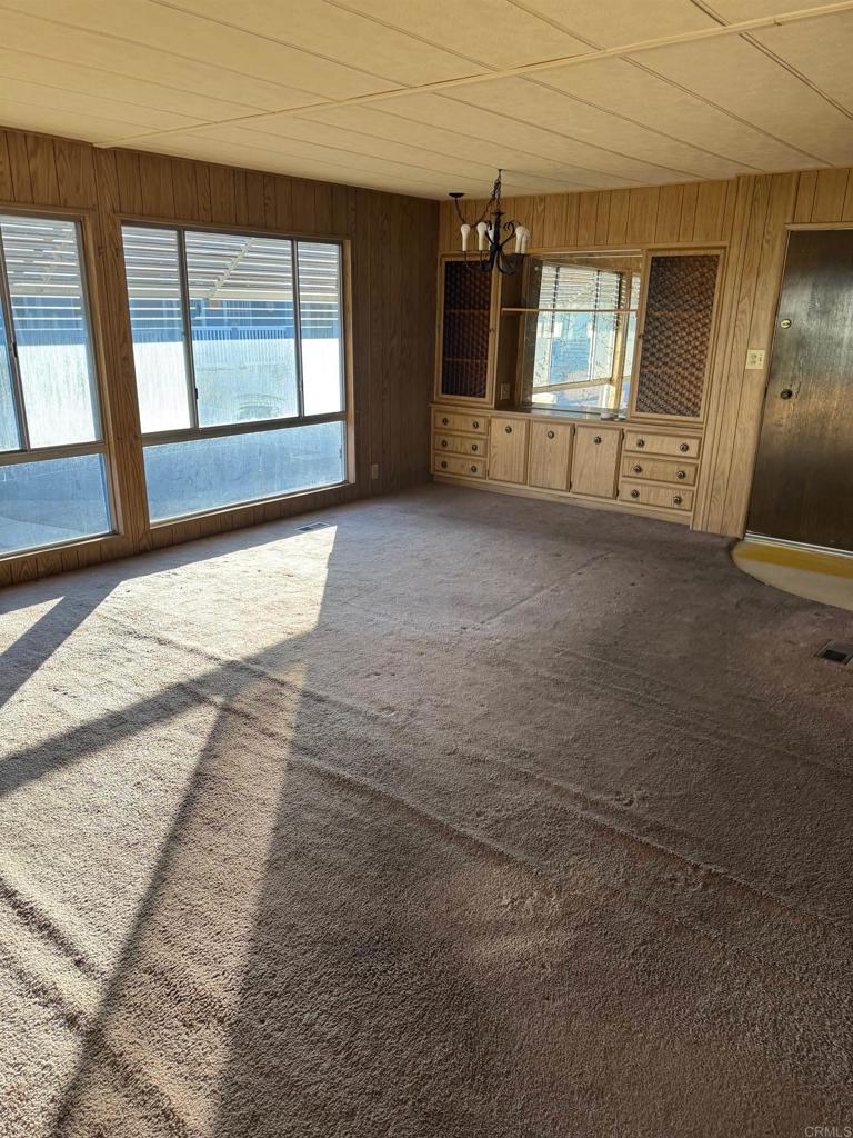 1401 El Norte Parkway 91