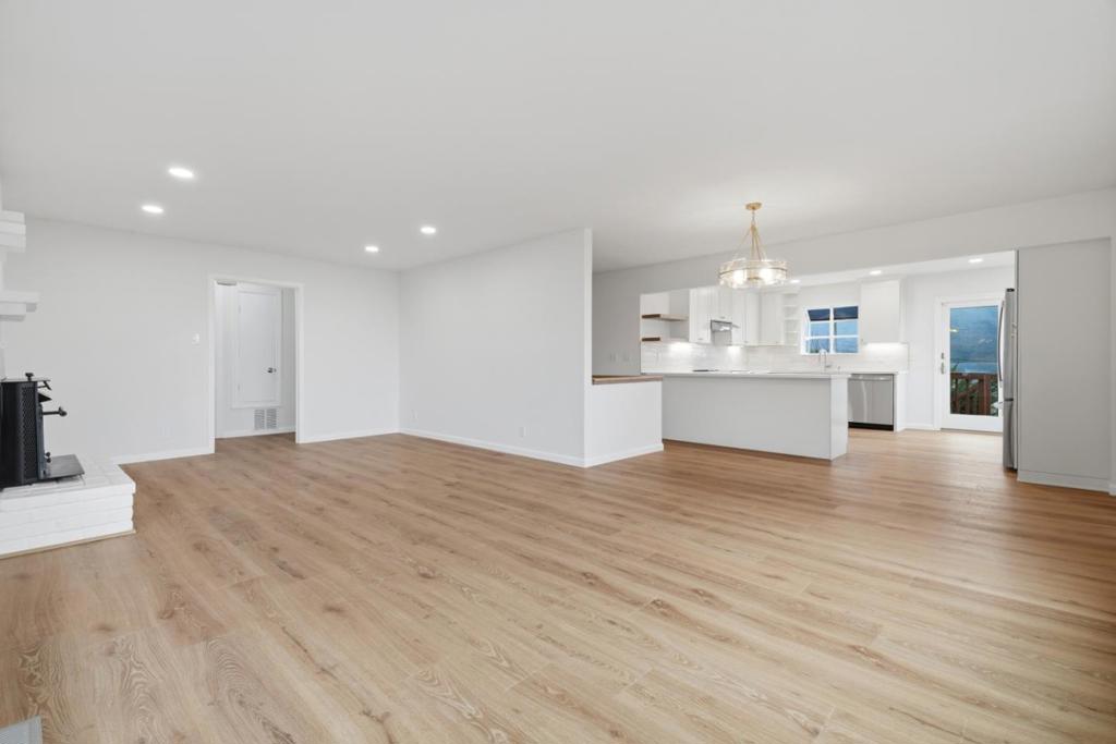 412 Monterey Road