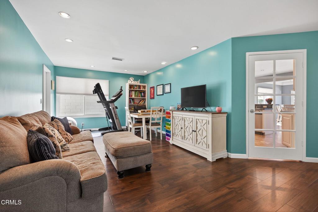 Ventura Keys 3 - 160103 - Residential