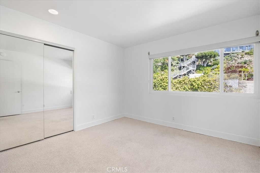 Laguna Ocean Vista Condos (LOV) - Residential Lease