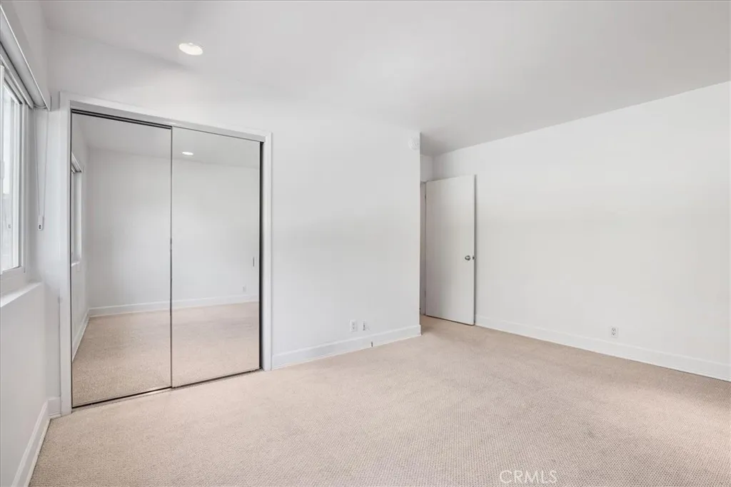 Laguna Beach, California 92651, United States, 3 Bedrooms Bedrooms, ,2 BathroomsBathrooms,Residential,Active,251584