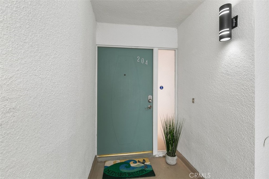 Laguna Ocean Vista Condos (LOV) - Residential Lease