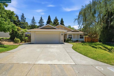 Photo of 790 Rose Dr Dr, Benicia, CA 94510 (MLS # 41142029)