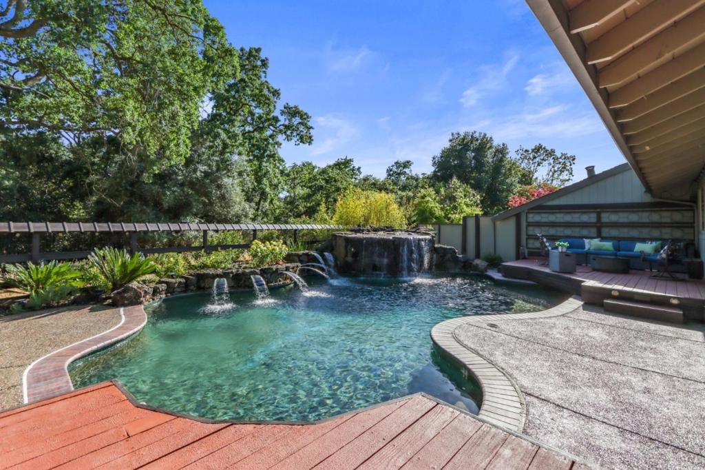 listing image 130721791631655725022