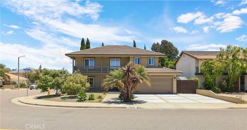 Photo of 21822 Seacrest Ln Ln, Huntington Beach, CA 92646 (MLS # PW26036825)