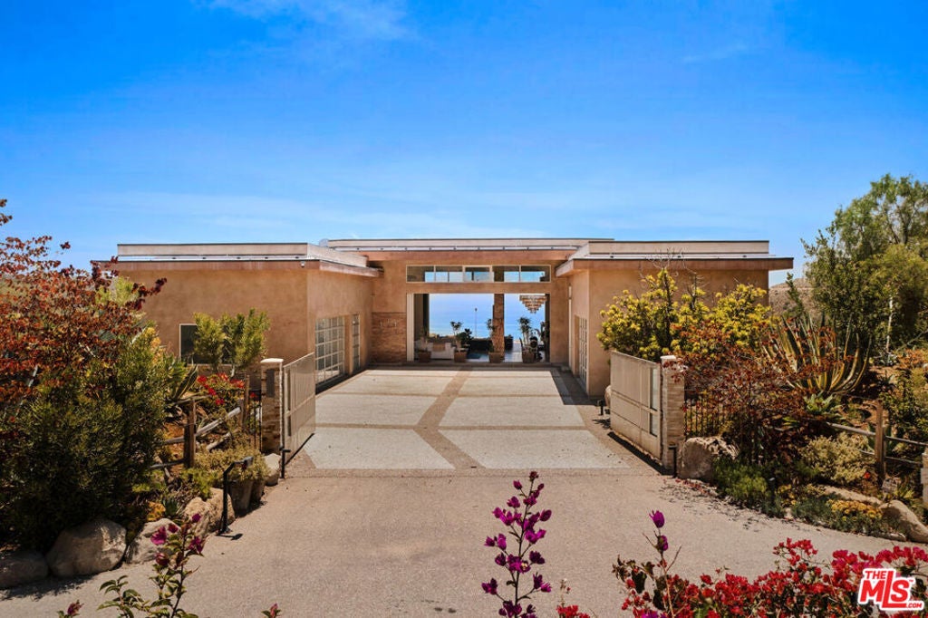 Photo of 10715 Yerba Buena Road, Malibu, CA 90265 (MLS # 26859041)