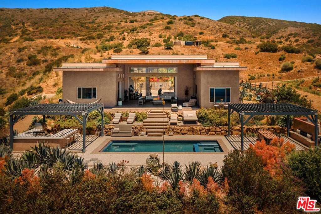 10715 Yerba Buena Road