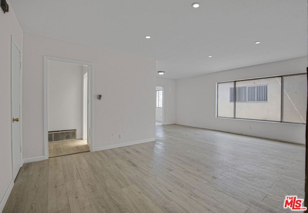 2016 S Bedford Street 1