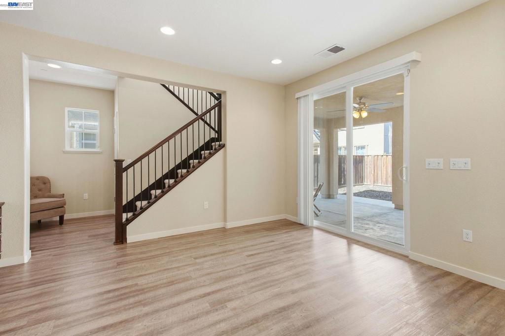 182 Willowrun Way