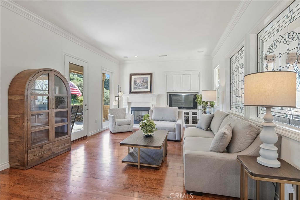 27976 red pine court