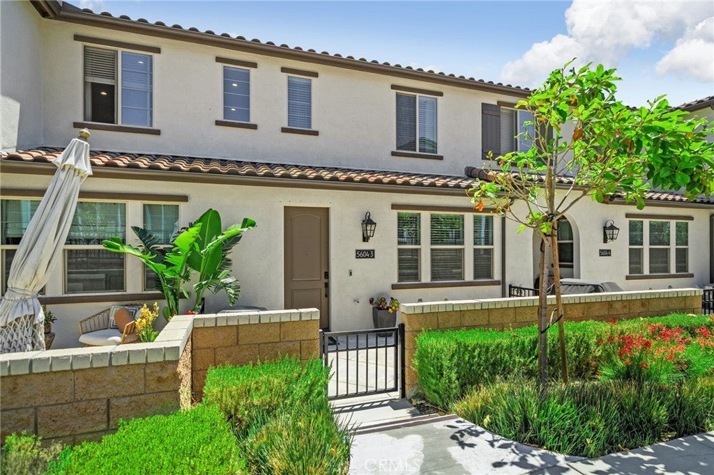 5604 Altamura WAY