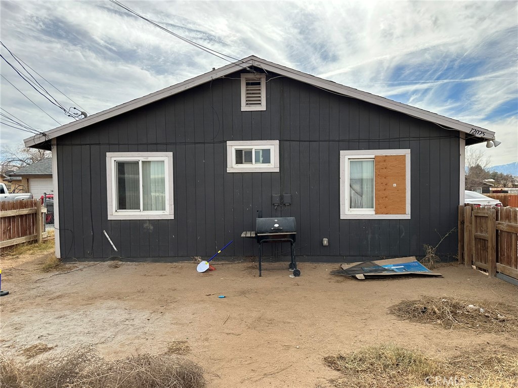 12025 Chamberlaine Way