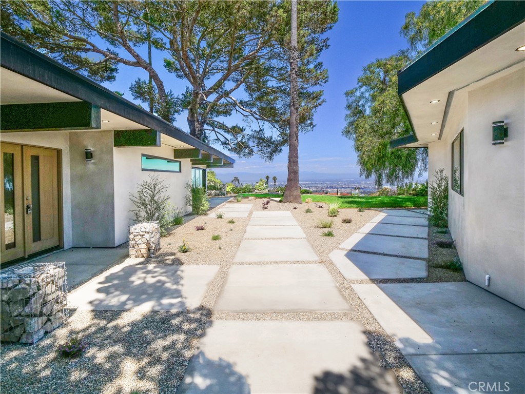 2741 Vista Mesa Drive