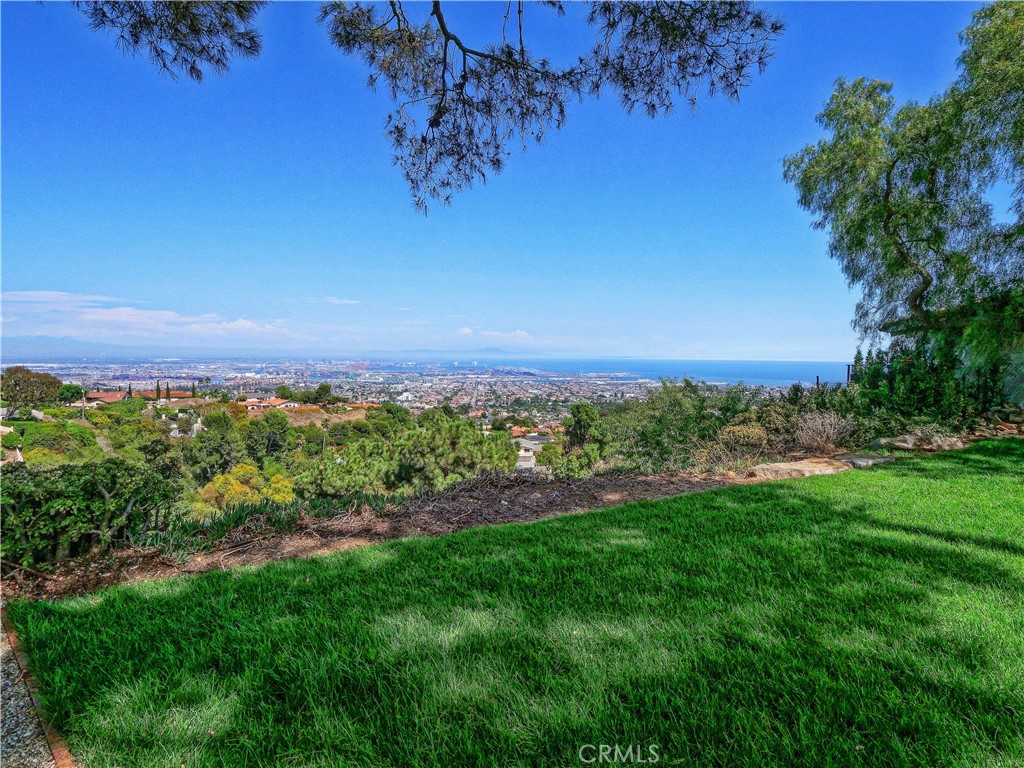 2741 Vista Mesa Drive