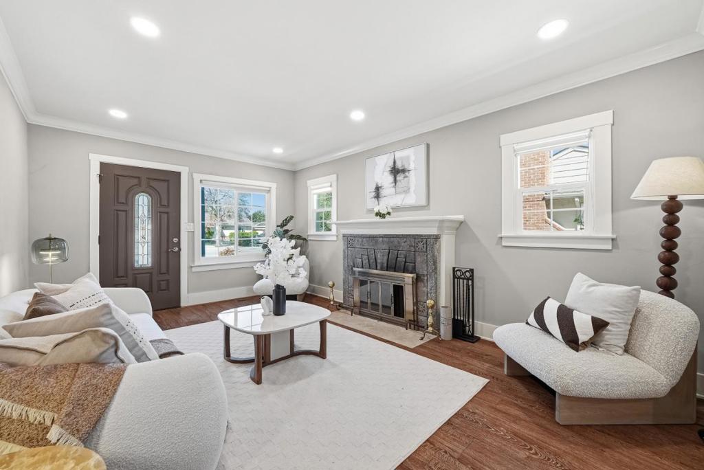 1508 W Hedding Street