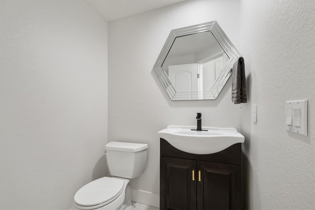 Summit Renaissance (SMRN) - Residential Lease