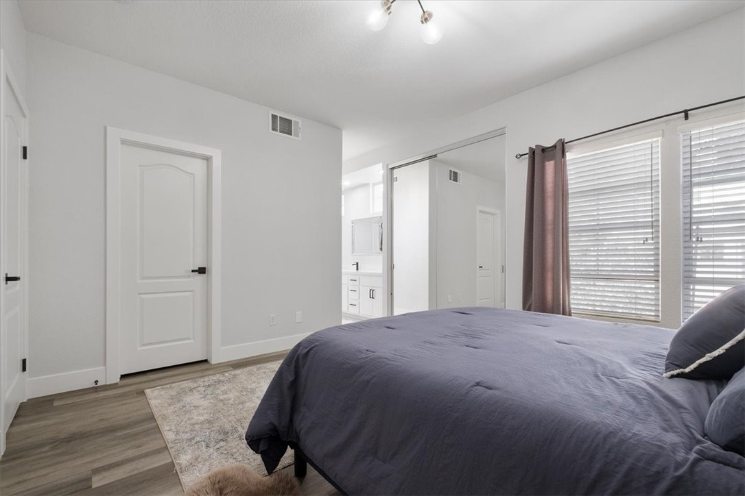 Summit Renaissance (SMRN) - Residential Lease