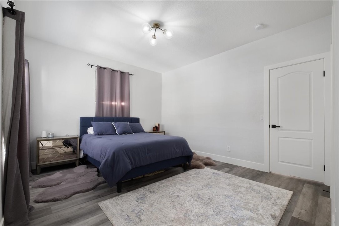 Summit Renaissance (SMRN) - Residential Lease