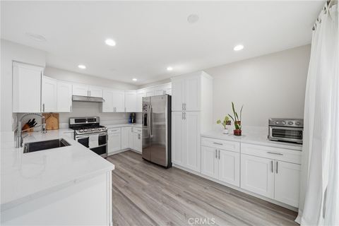 Tiny photo for 875 Bramble, Corona, CA 92878 (MLS # PW26085045)