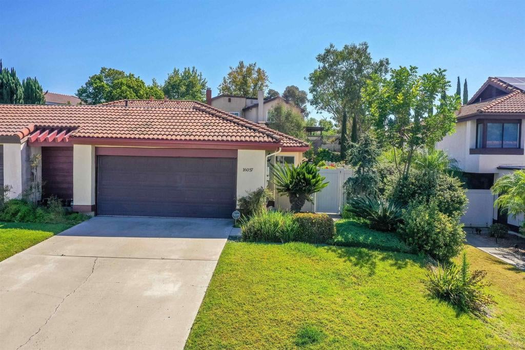 16037 Blazewood Way WAY, San Diego CA 92127