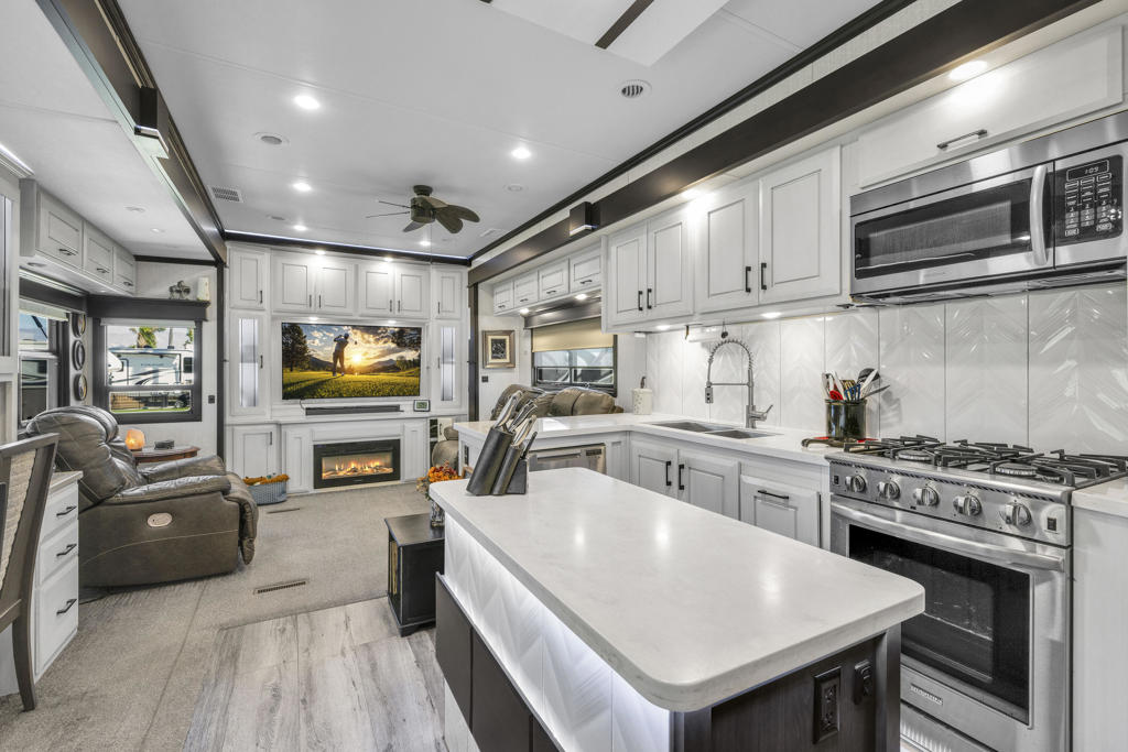 Outdoor Resorts Palm Springs - Land